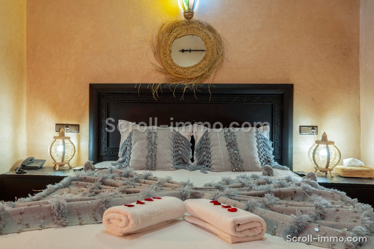 v-Riad 108m2 autorisé maison d&rsquo;hôtes – bab Allens