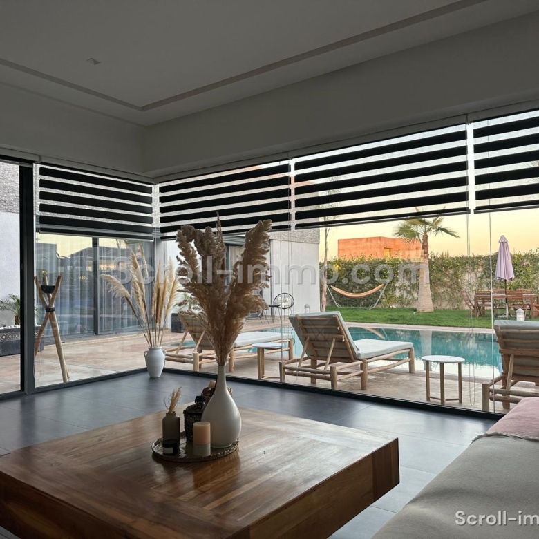 Villa 300m2- 15km Rte Ouarzazate