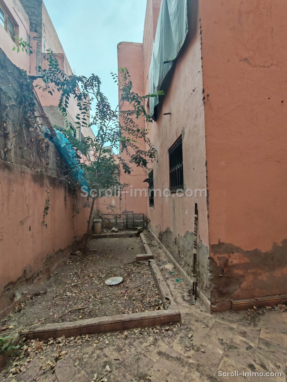 Maison / Appartement Titré, à rénover avec jardin à Hay Zitoun, Marrakech – Fort potentiel !