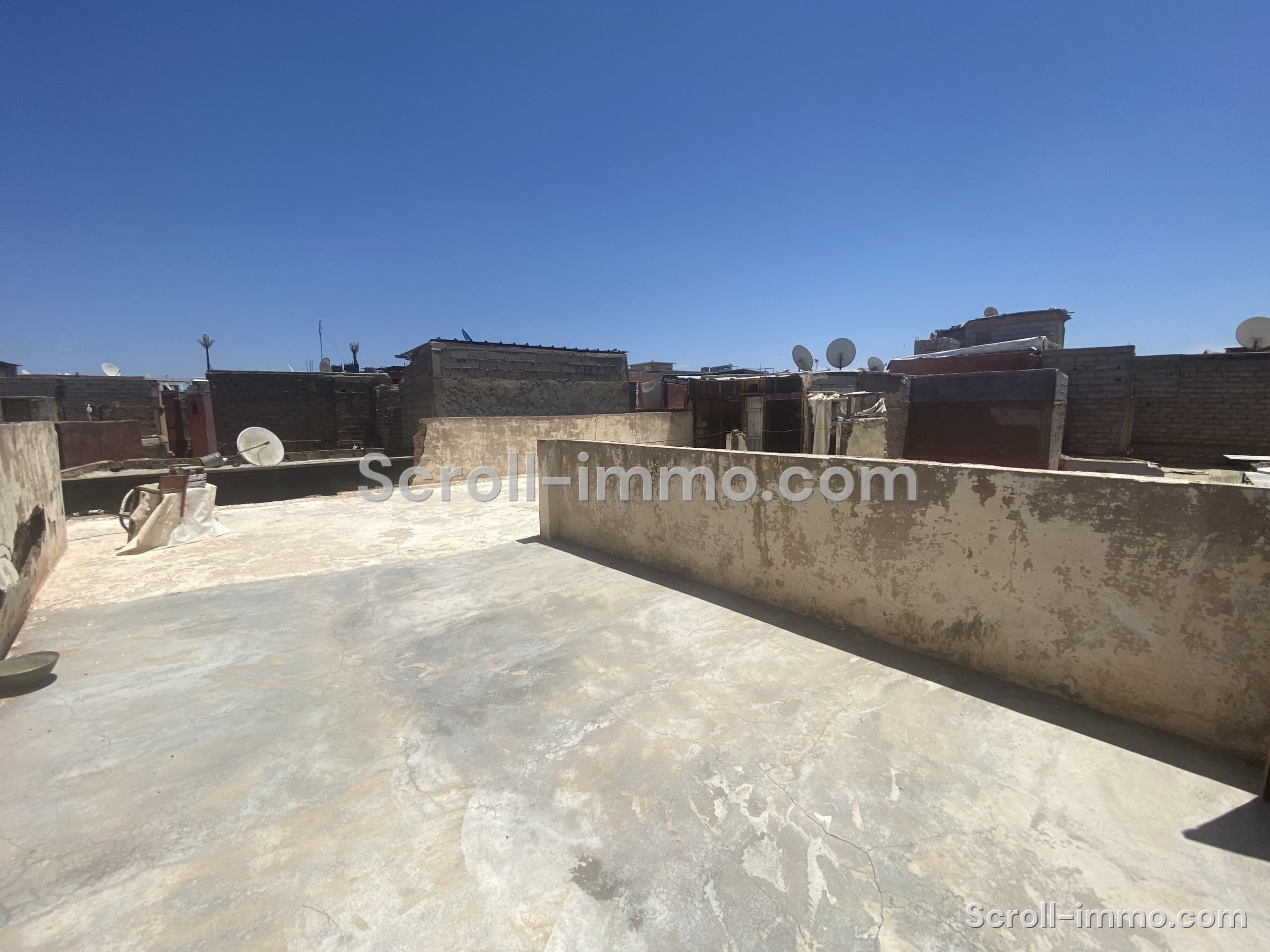 Riad 211m2 a rénové à rénover à Bab Hmar