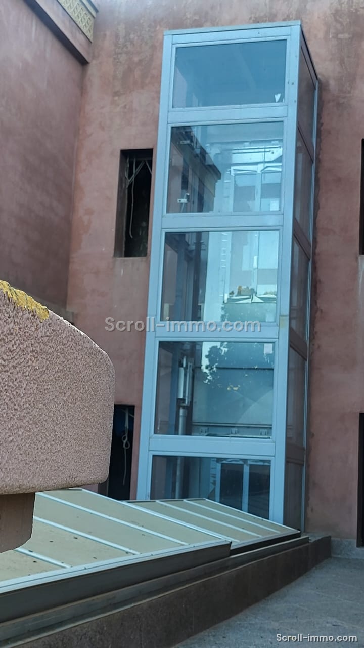 PALAIS & VILLAS – Route d’Amizmiz 17KM MARRAKECH – OPPORTUNITÉ HÔTELIÈRE