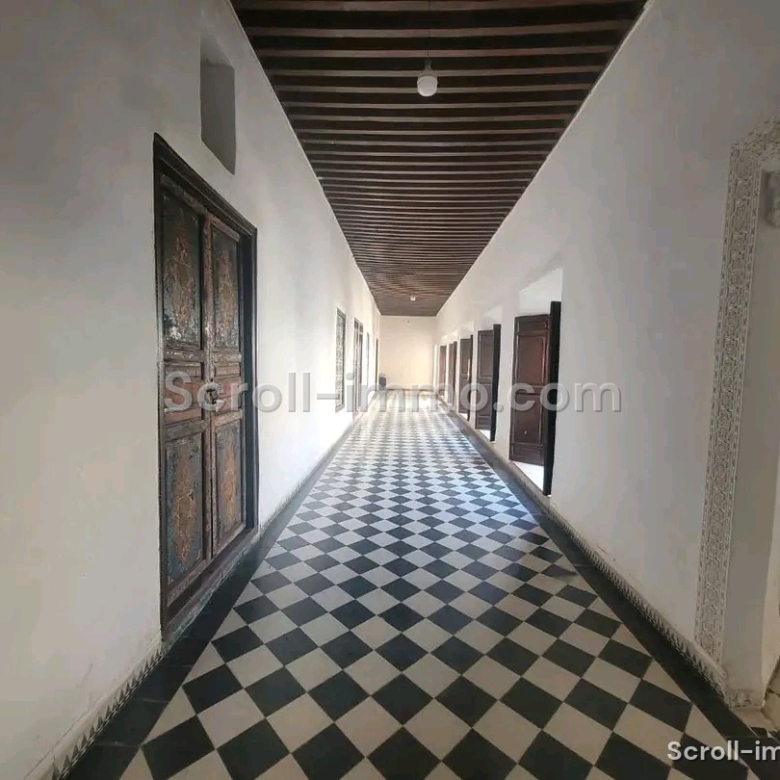 Riad 670m² 20ch Melkia à rénover – Quartier Riad Zitoun