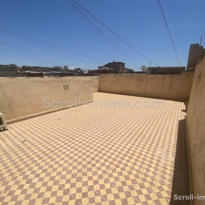 Riad 211m2 a rénové à rénover à Bab Hmar