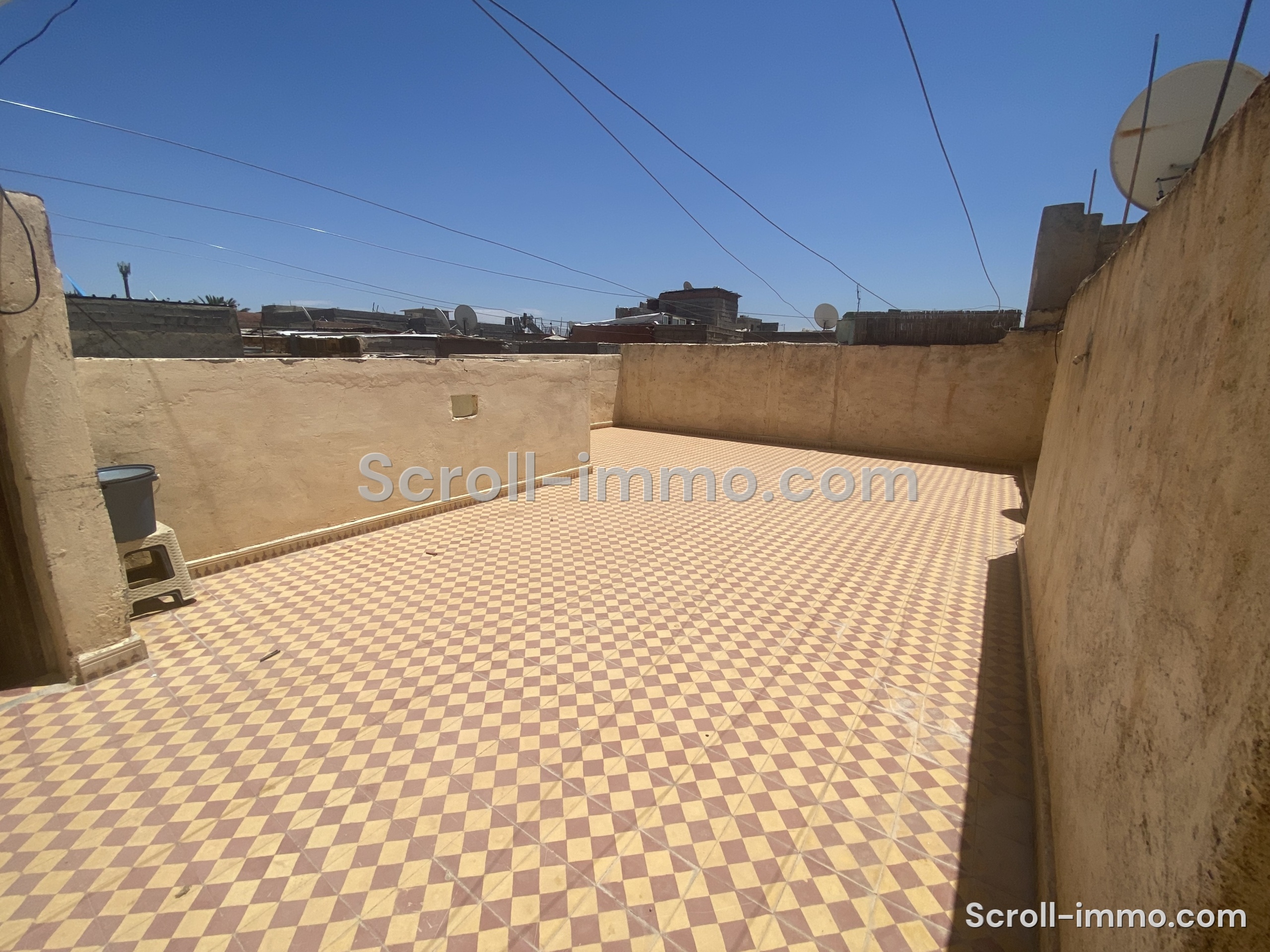 Riad 211m2 a rénové à rénover à Bab Hmar