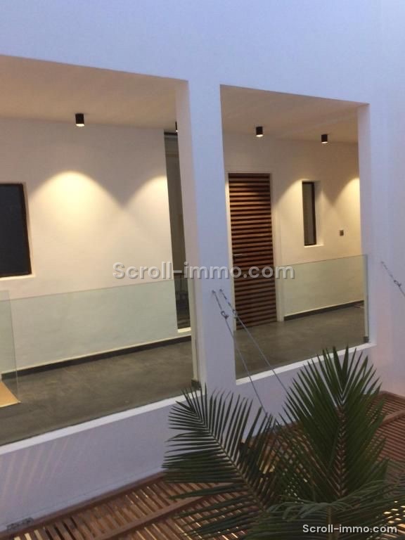 Riad à vendre – 4 Chambres Quartier Sidi Ben Slimane