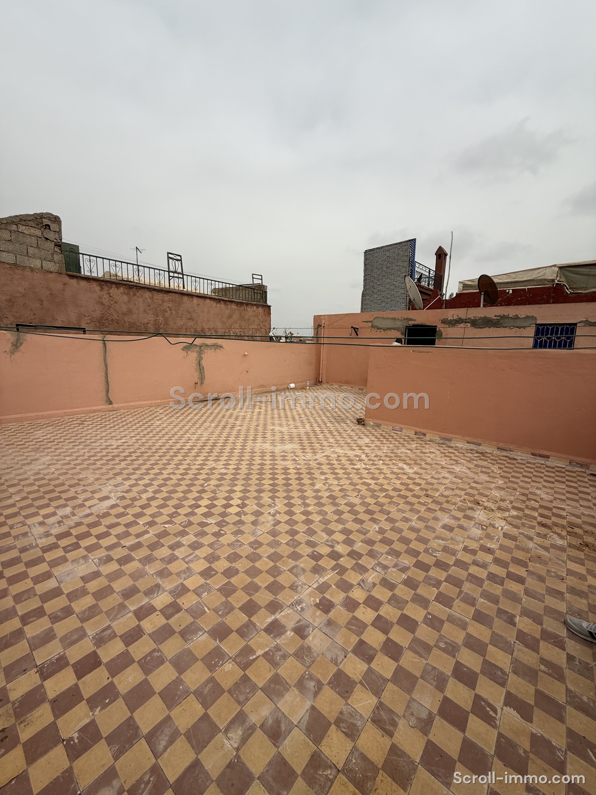Riad Titré 120M2 – Mosquée Bab Doukalla