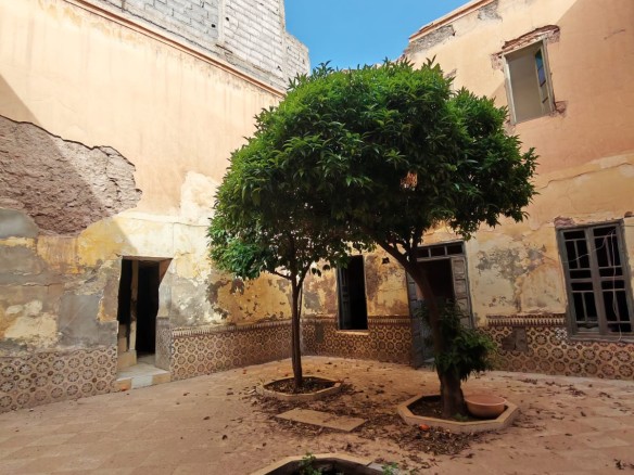 Riad 162m² Titré à démolir – Quartier Zaouia