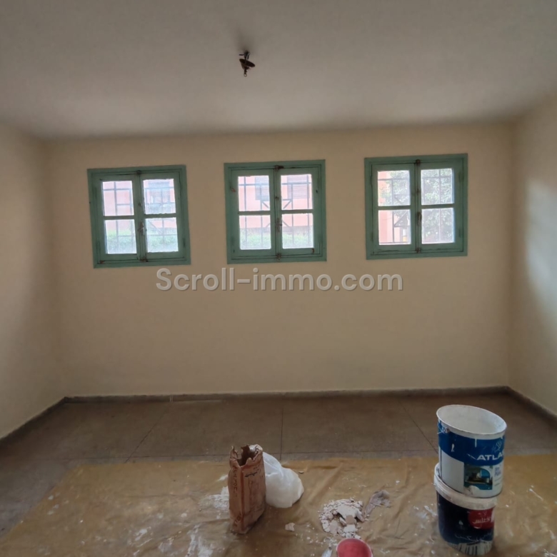 Maison / Appartement Titré, à rénover avec jardin à Hay Zitoun, Marrakech – Fort potentiel !