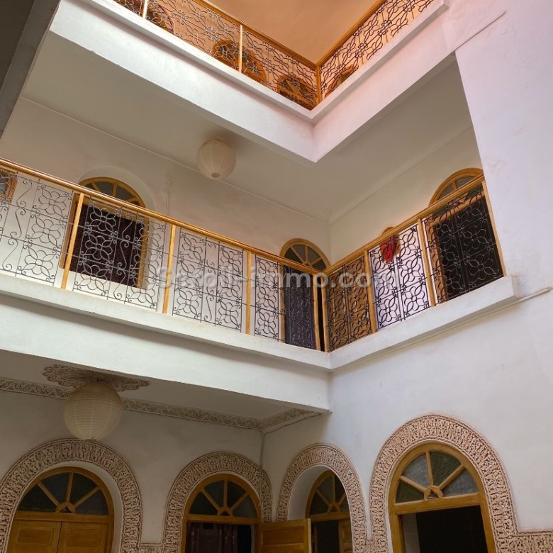 Riad titré à rénover- Quartier Issil