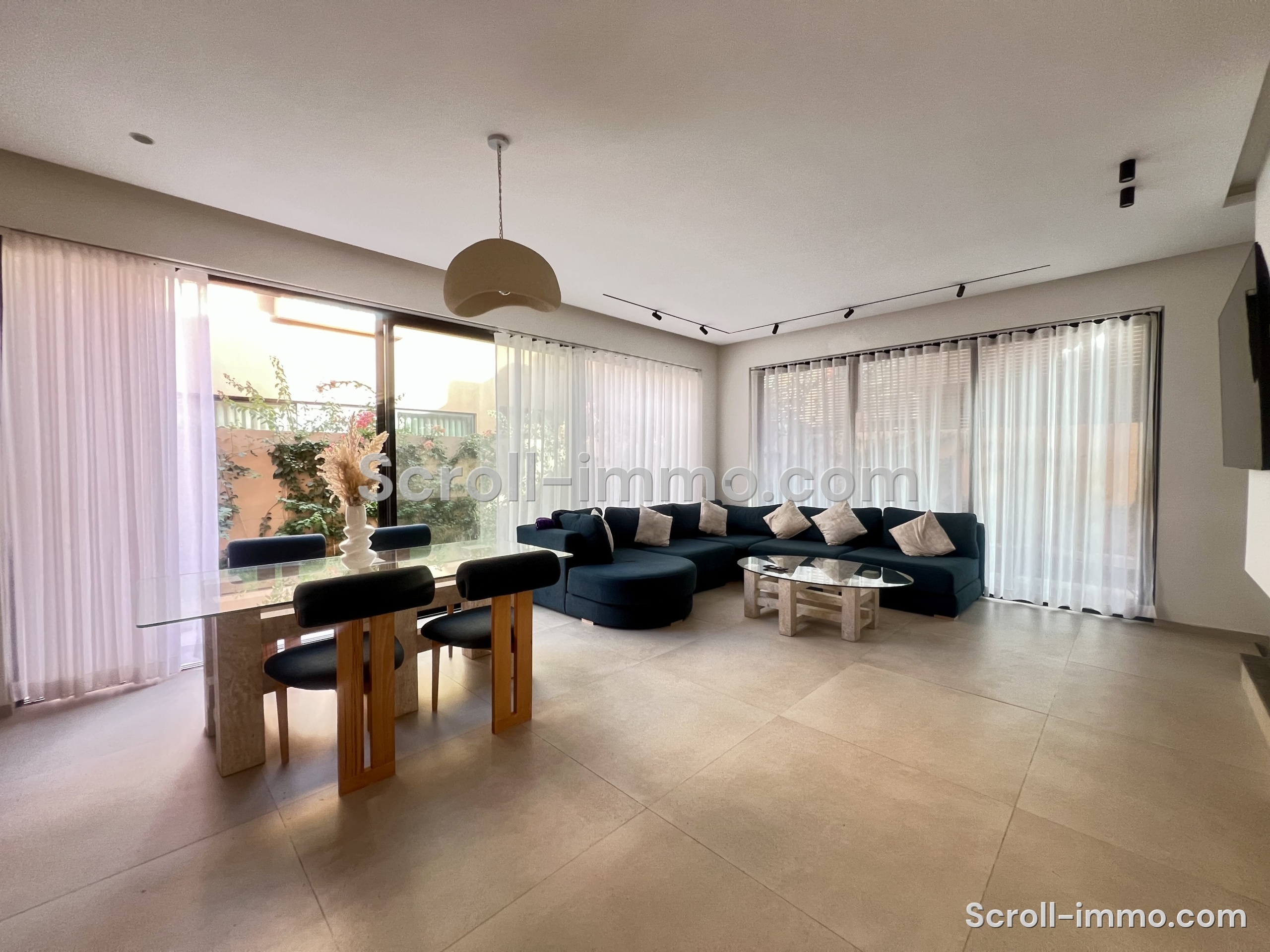 Villa moderne 236m² 5 suites – Route de Tahnaout