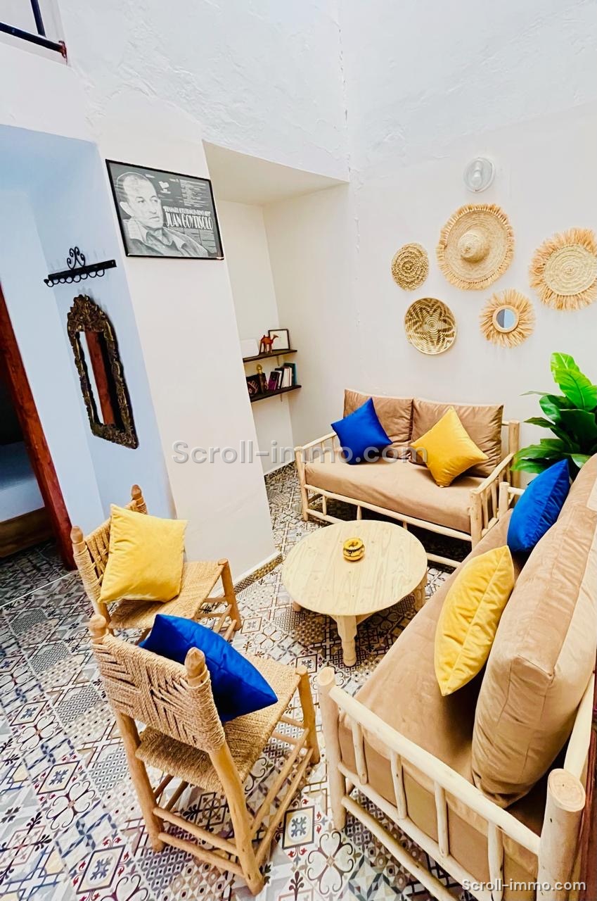 Riad 269m² Titré 13 suites – Quartier Kennaria