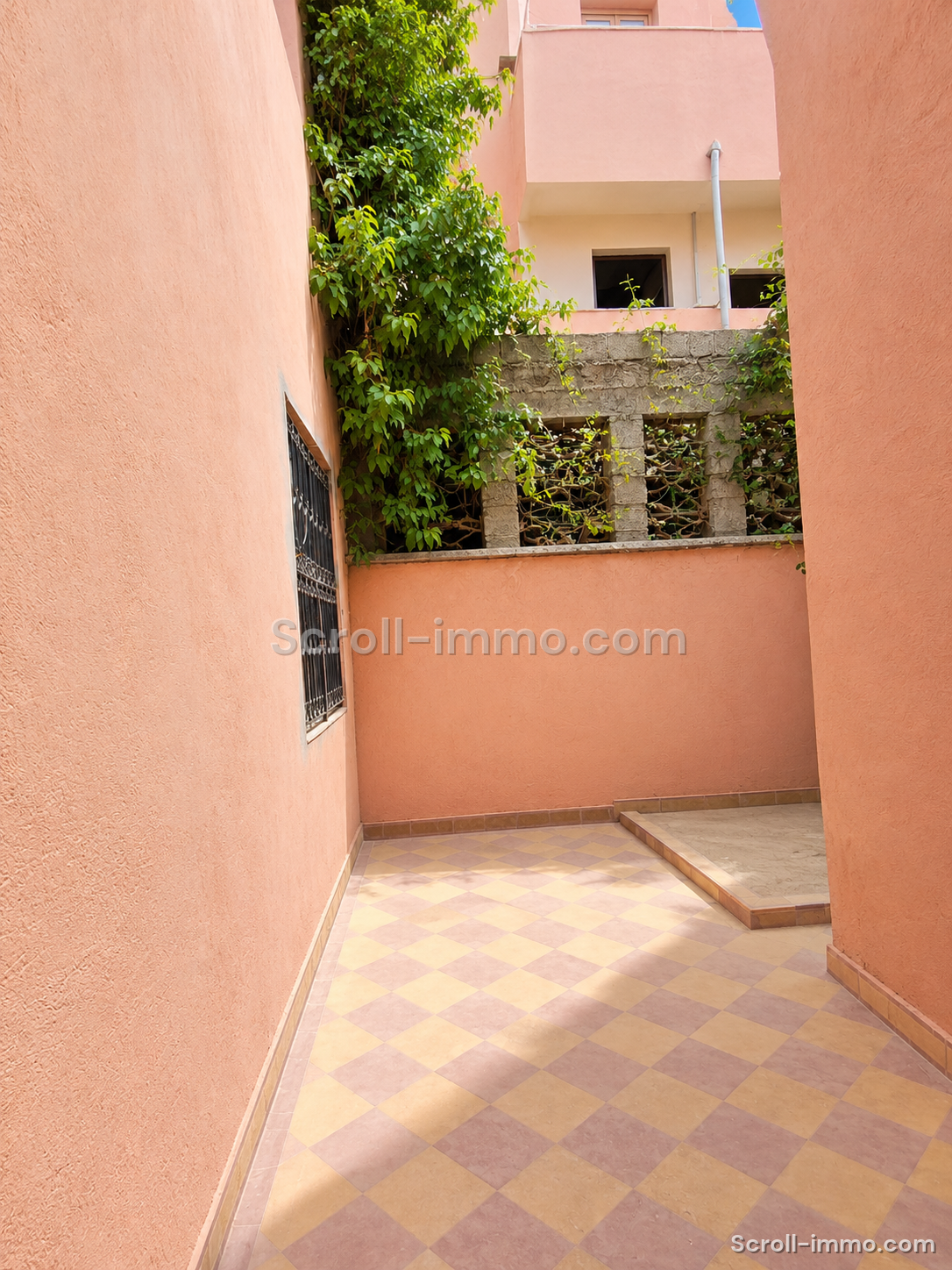 Maison / Appartement Titré, à rénover avec jardin à Hay Zitoun, Marrakech – Fort potentiel !