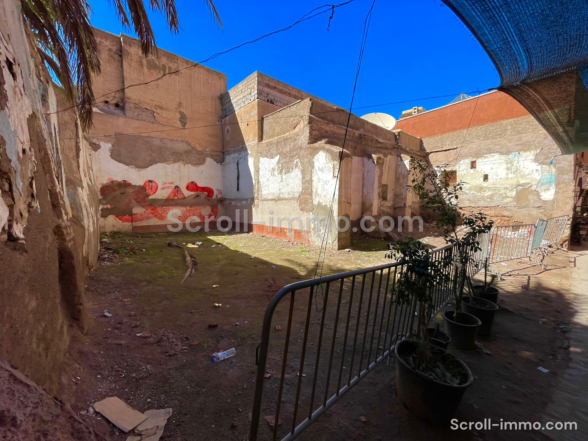 Terrain nu Melkia 130m² à Riad Zitoun