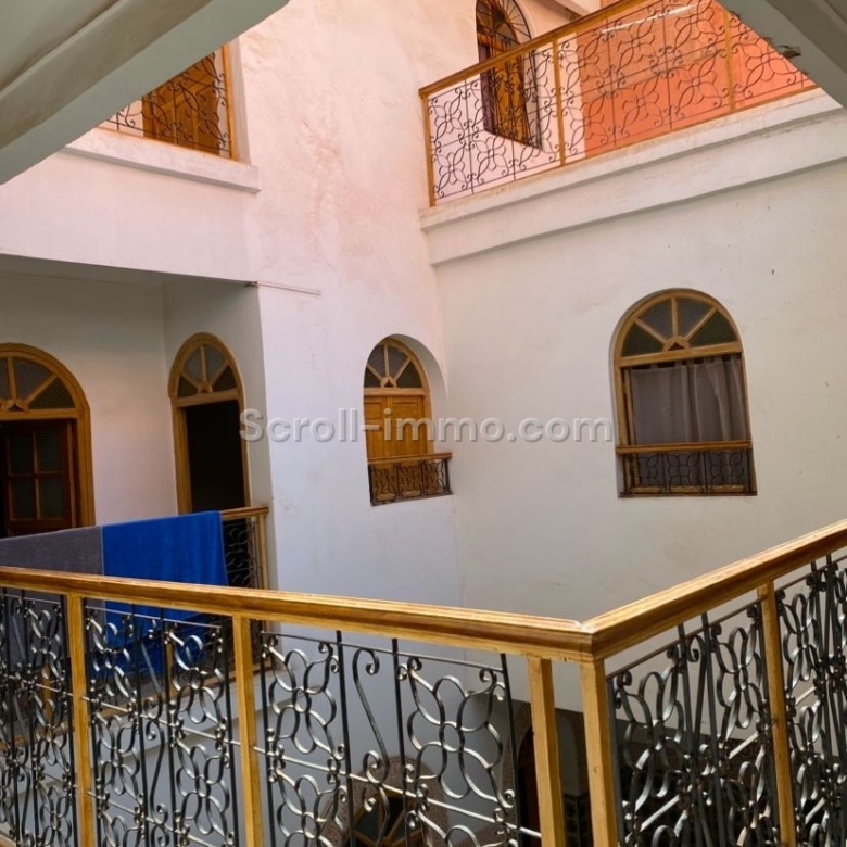 Riad titré à rénover- Quartier Issil