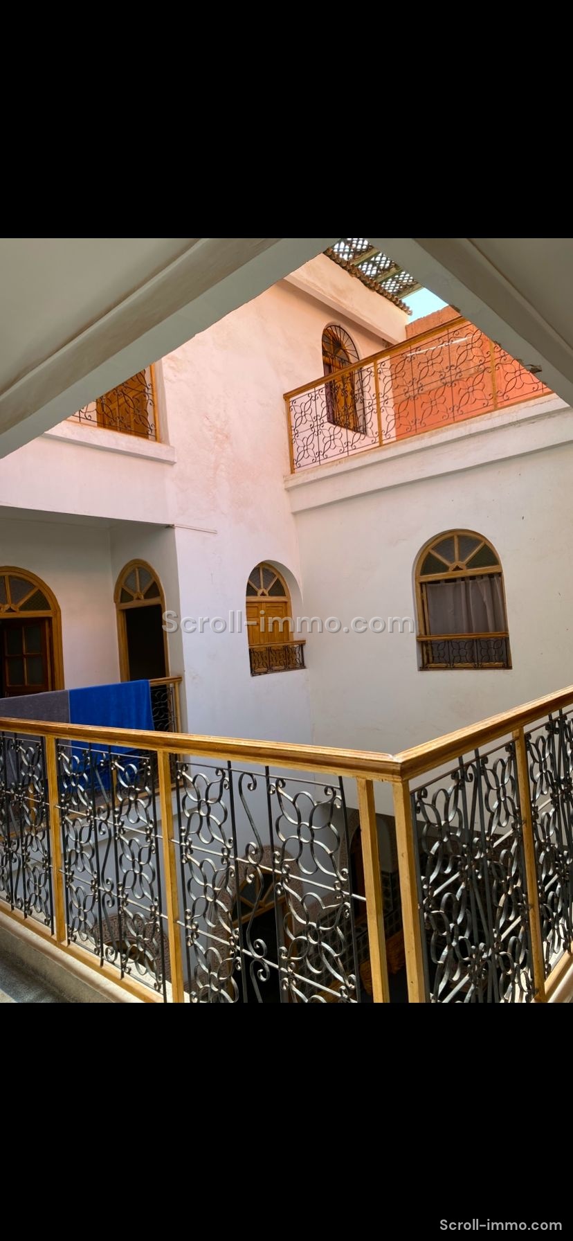 Riad titré à rénover- Quartier Issil