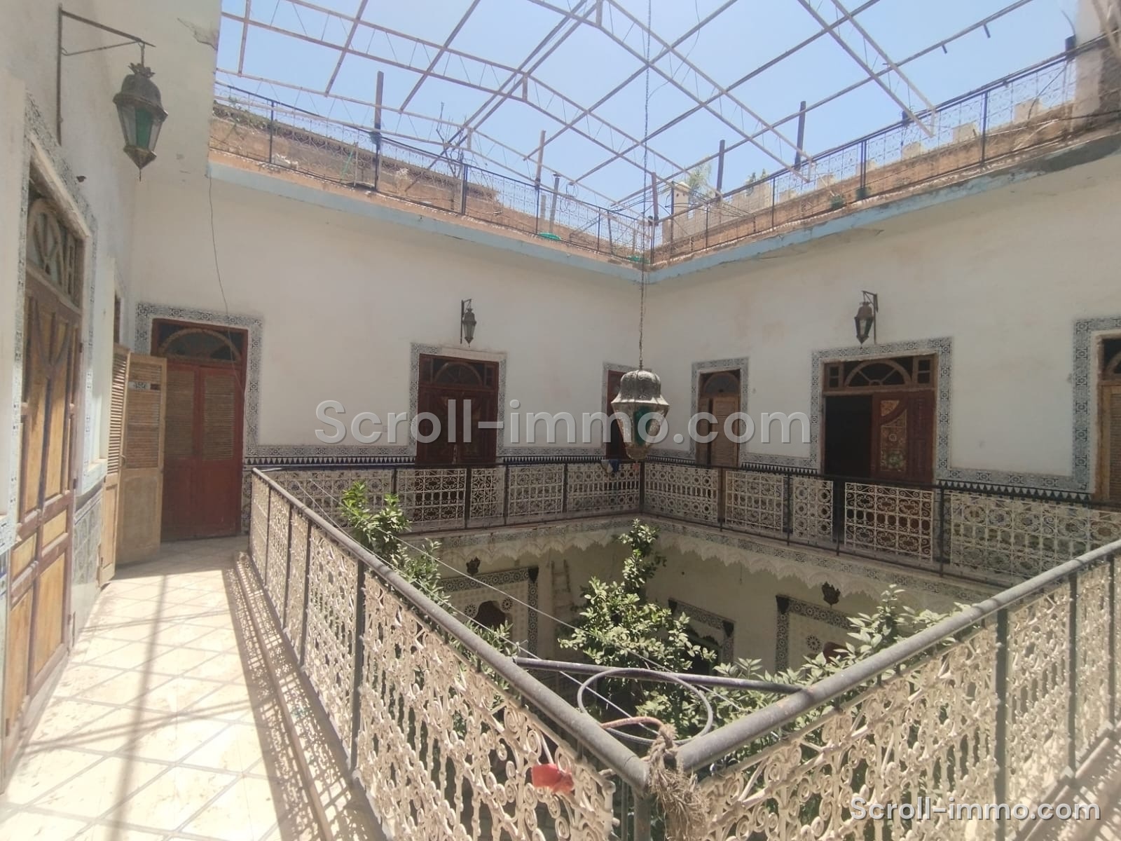 Riad 280m² Titré 8 chambres – Quartier Bahia