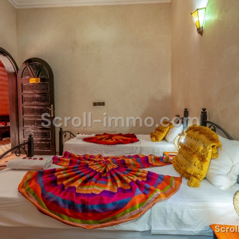 v-Riad 108m2 autorisé maison d&rsquo;hôtes – bab Allens