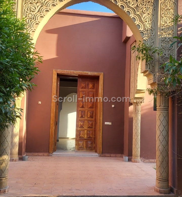 PALAIS & VILLAS – Route d’Amizmiz 17KM MARRAKECH – OPPORTUNITÉ HÔTELIÈRE
