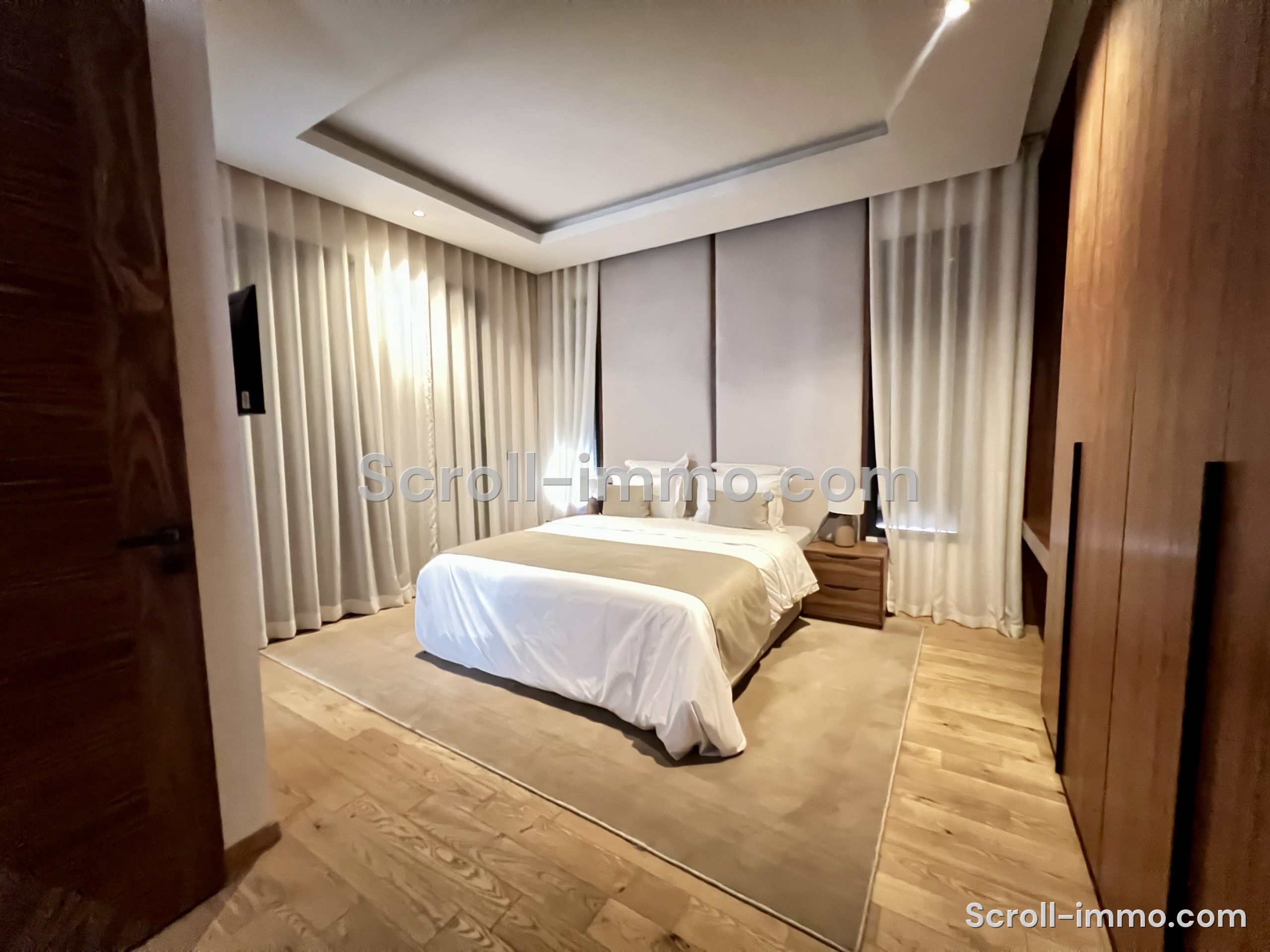 Villa 320m² 4 suites avec ascenseur Route d&rsquo;Amizmiz