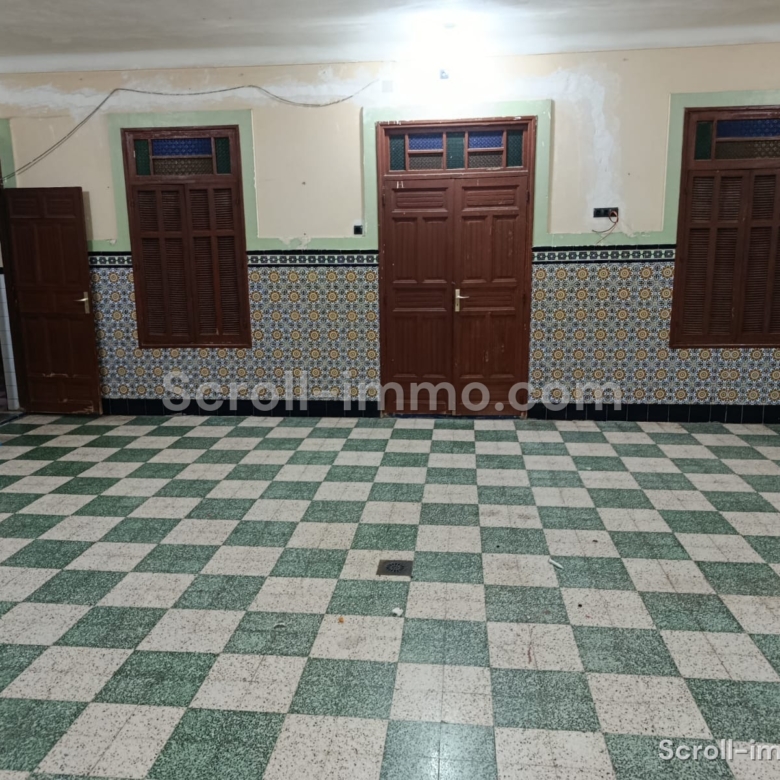 Riad 170m2 a rénové arts ghzail