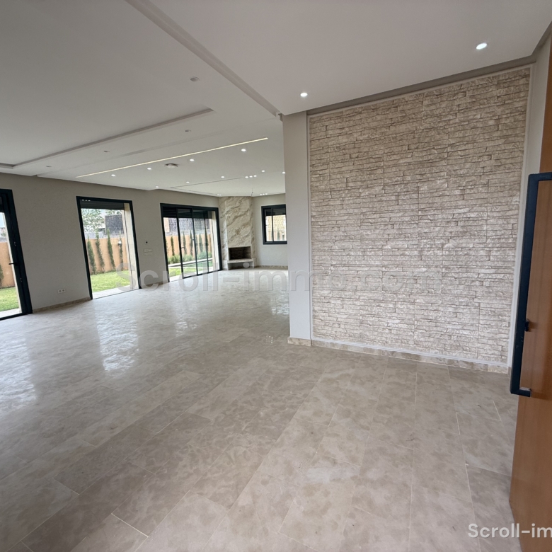 Villa contemporaine avec 4 suites & sous-sol – Akenza Villa