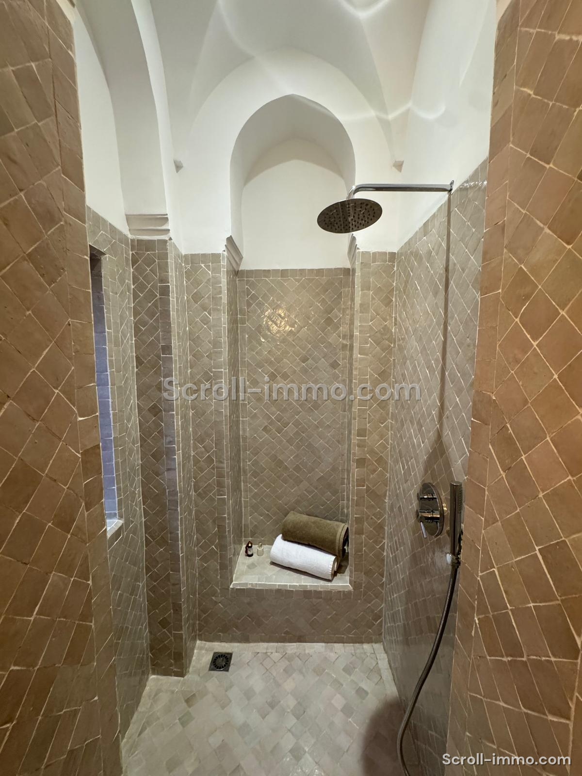 Riad 80m2 Titré à la Kasbah