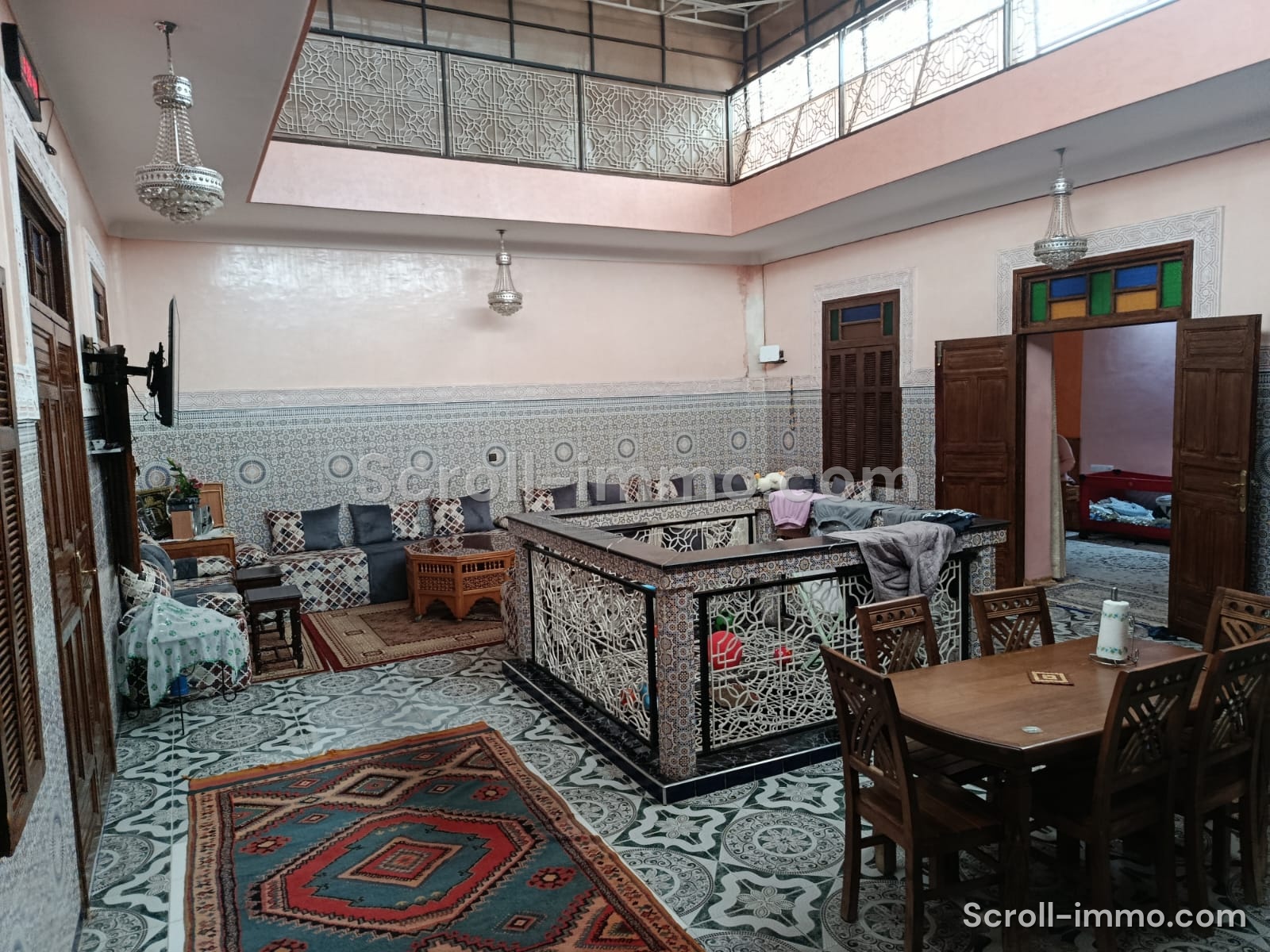 6426481a-0f9c-4c47-81b8-88dc4cbbf402-IMG_1703 Riad 170m2 a rénové arts ghzail