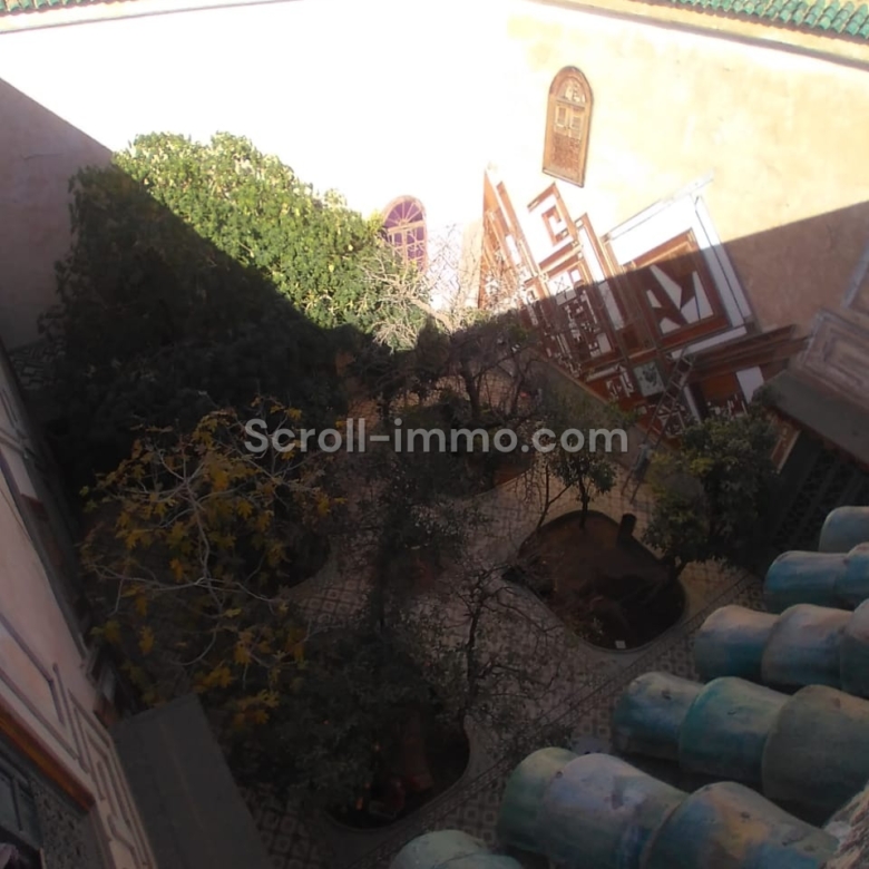 Grand Riad Titré – 401m2 a rénover – Zaouia