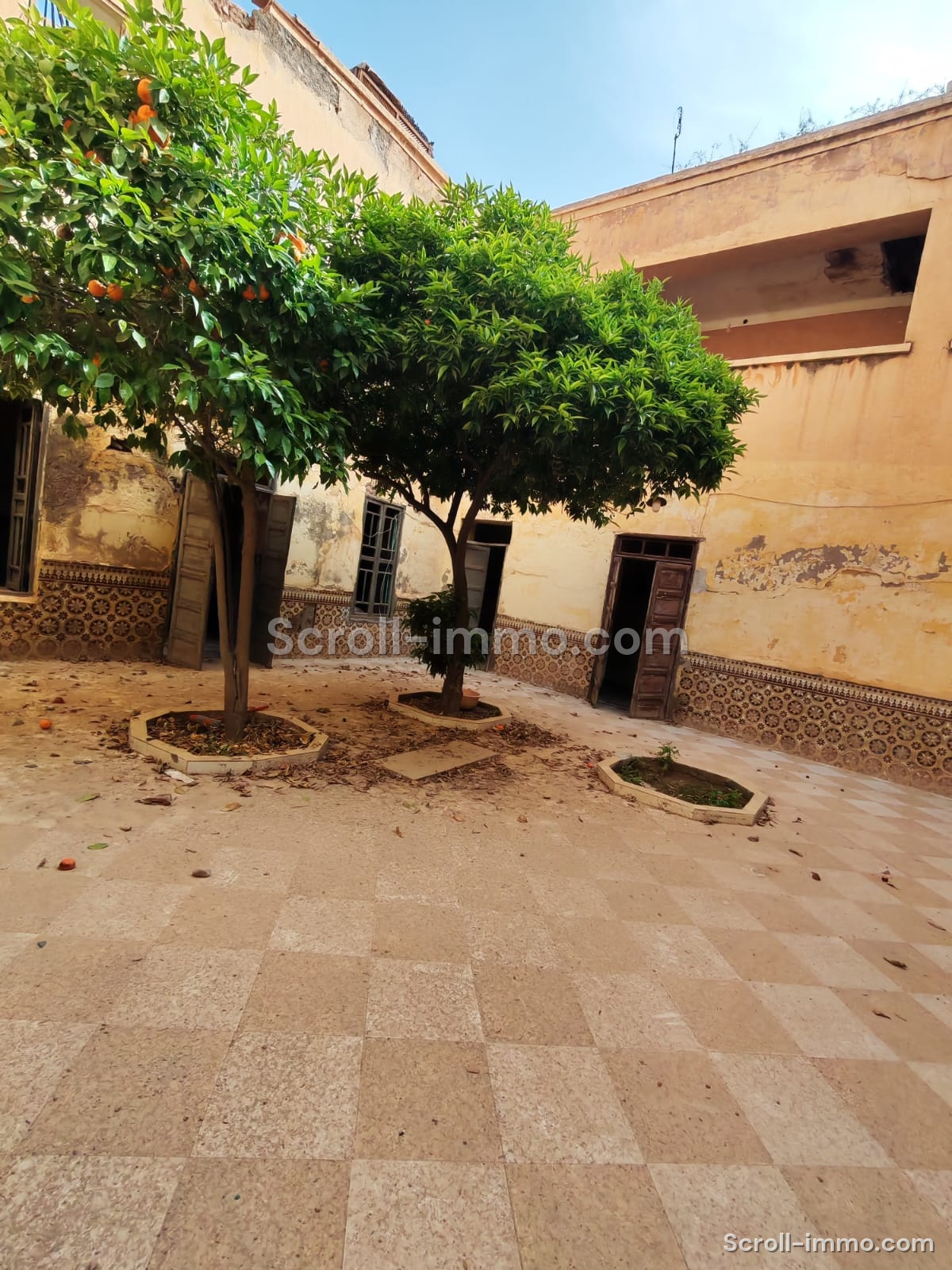 Riad 162m² Titré à démolir – Quartier Zaouia