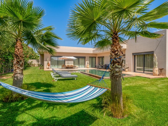 Villa moderne haut standing à louer meublée – Route de l’Ourika, Marrakech