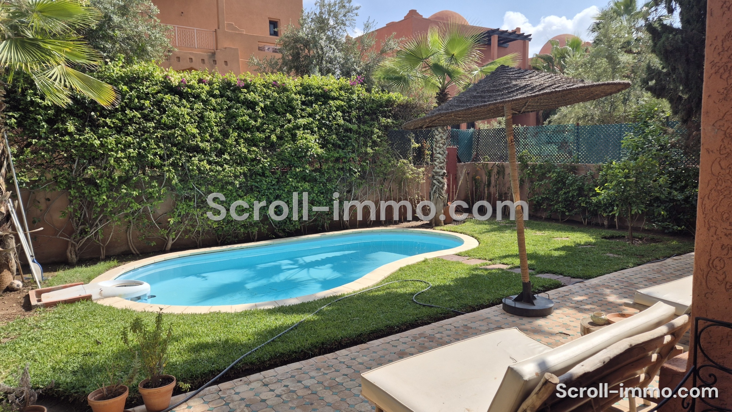 7c22e9d5-1201-418f-aeb4-b5a7e883b25b-1000170116 Villa Palmeraie 400m2 – 4 chambres