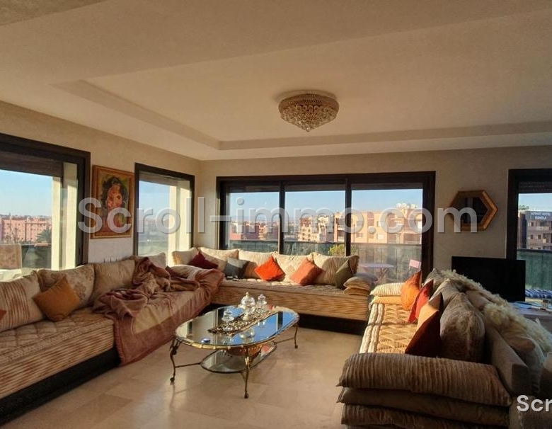 Vaste appartement 276m2 – Quartier Amoud