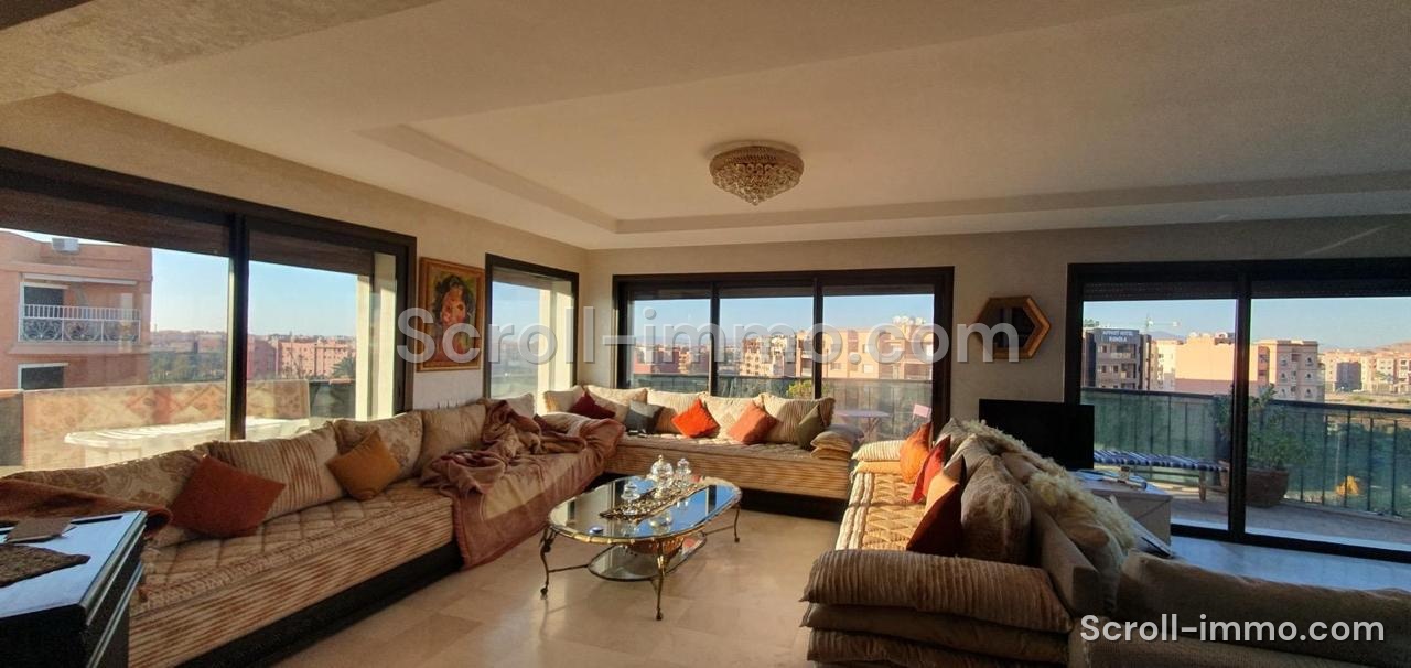 Vaste appartement 276m2 – Quartier Amoud