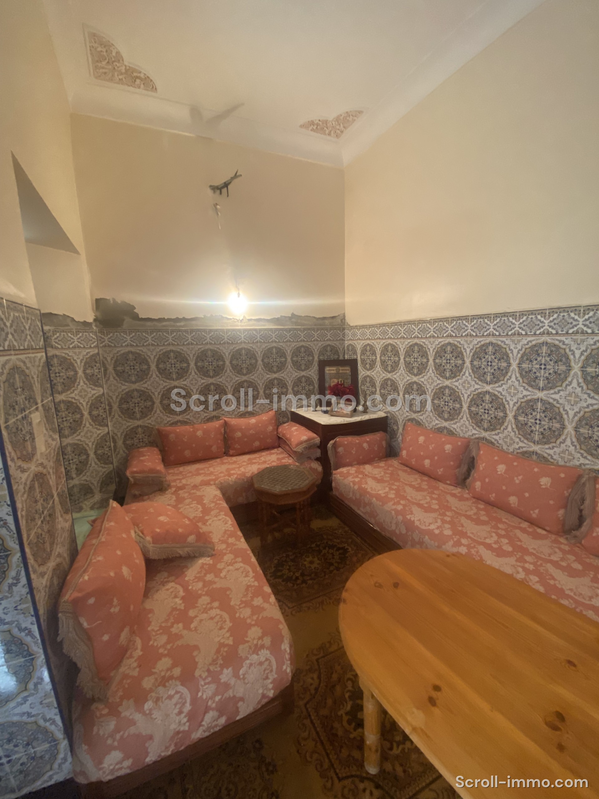 Riad 185m² 5ch Melkia à rénover avec petit hamam à Riad Zitoun