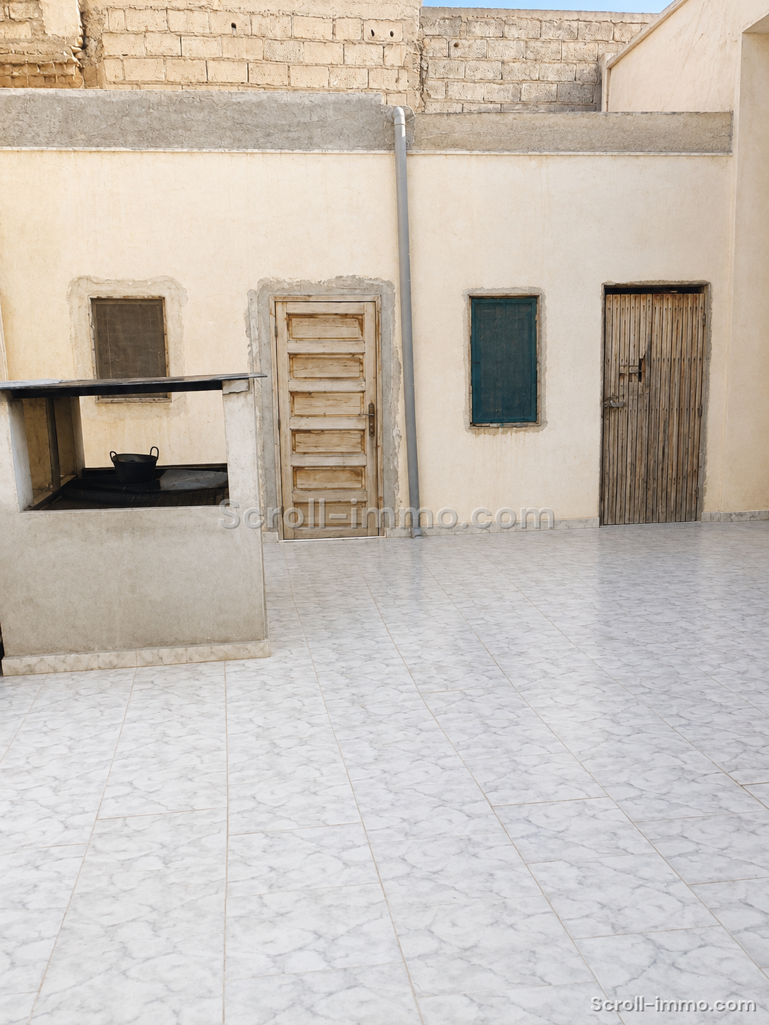 Grand Riad 256 m² Réquisition en cours – Bab Khemis