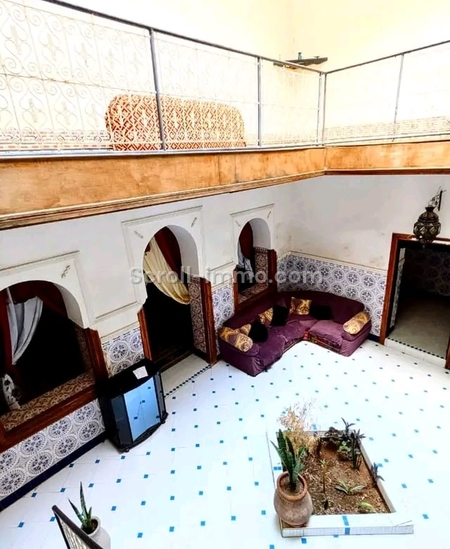 Riad 120m2 à rénover à Laksour