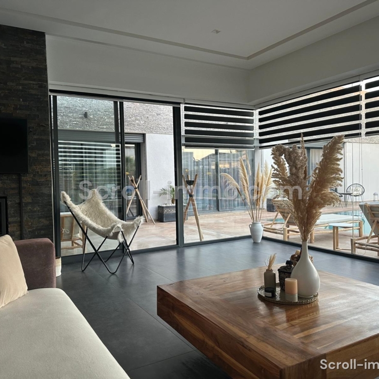 Villa 300m2- 15km Rte Ouarzazate