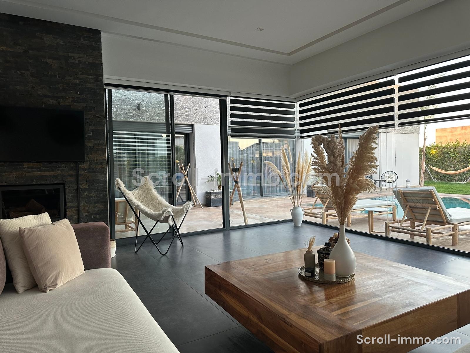Villa 300m2- 15km Rte Ouarzazate