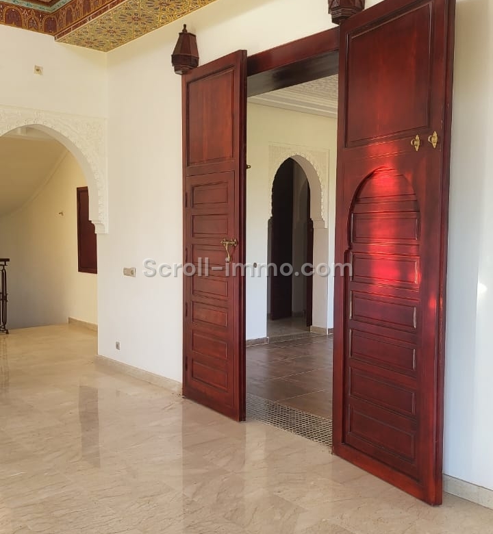PALAIS & VILLAS – Route d’Amizmiz 17KM MARRAKECH – OPPORTUNITÉ HÔTELIÈRE