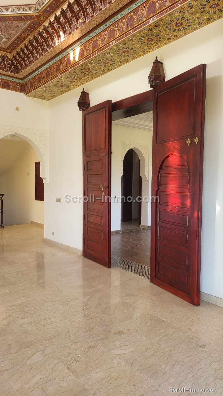 PALAIS & VILLAS – Route d’Amizmiz 17KM MARRAKECH – OPPORTUNITÉ HÔTELIÈRE