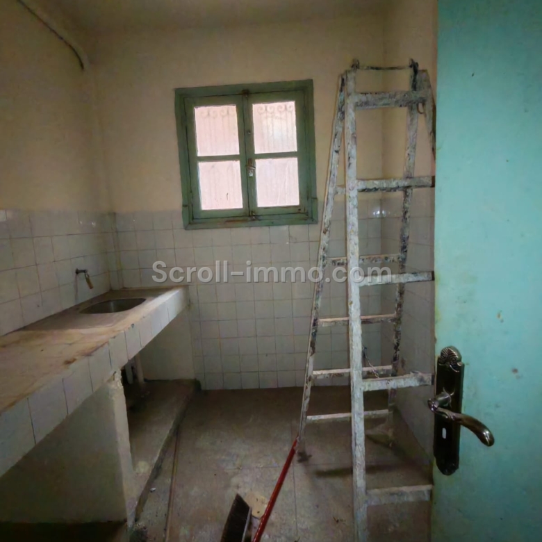 Maison / Appartement Titré, à rénover avec jardin à Hay Zitoun, Marrakech – Fort potentiel !