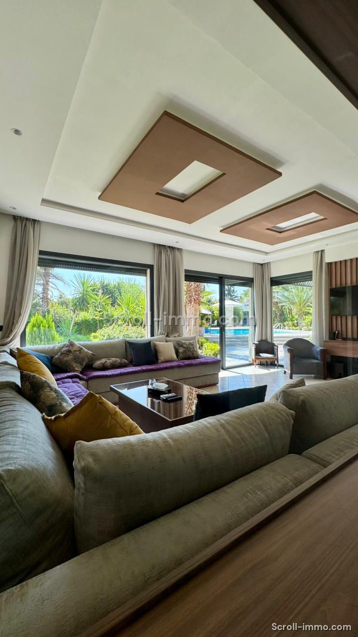 Villa 6 suites à Targa – Piscine – grand terrain
