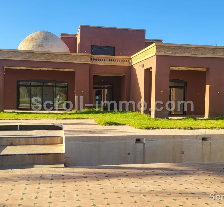 PALAIS & VILLAS – Route d’Amizmiz 17KM MARRAKECH – OPPORTUNITÉ HÔTELIÈRE