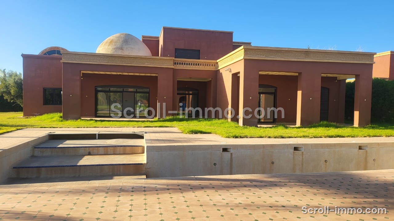 PALAIS & VILLAS – Route d’Amizmiz 17KM MARRAKECH – OPPORTUNITÉ HÔTELIÈRE
