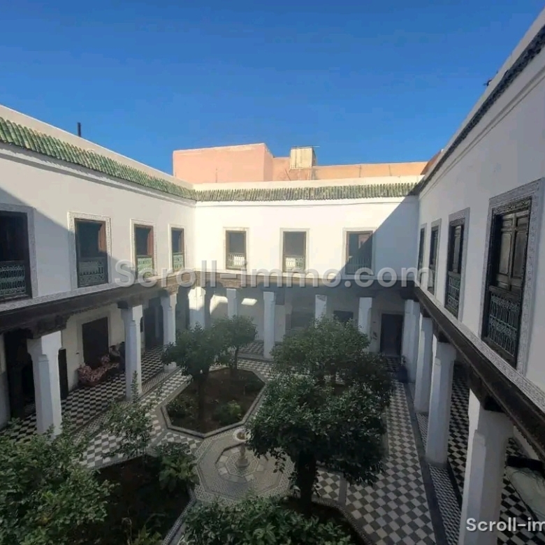 Riad 670m² 20ch Melkia à rénover – Quartier Riad Zitoun