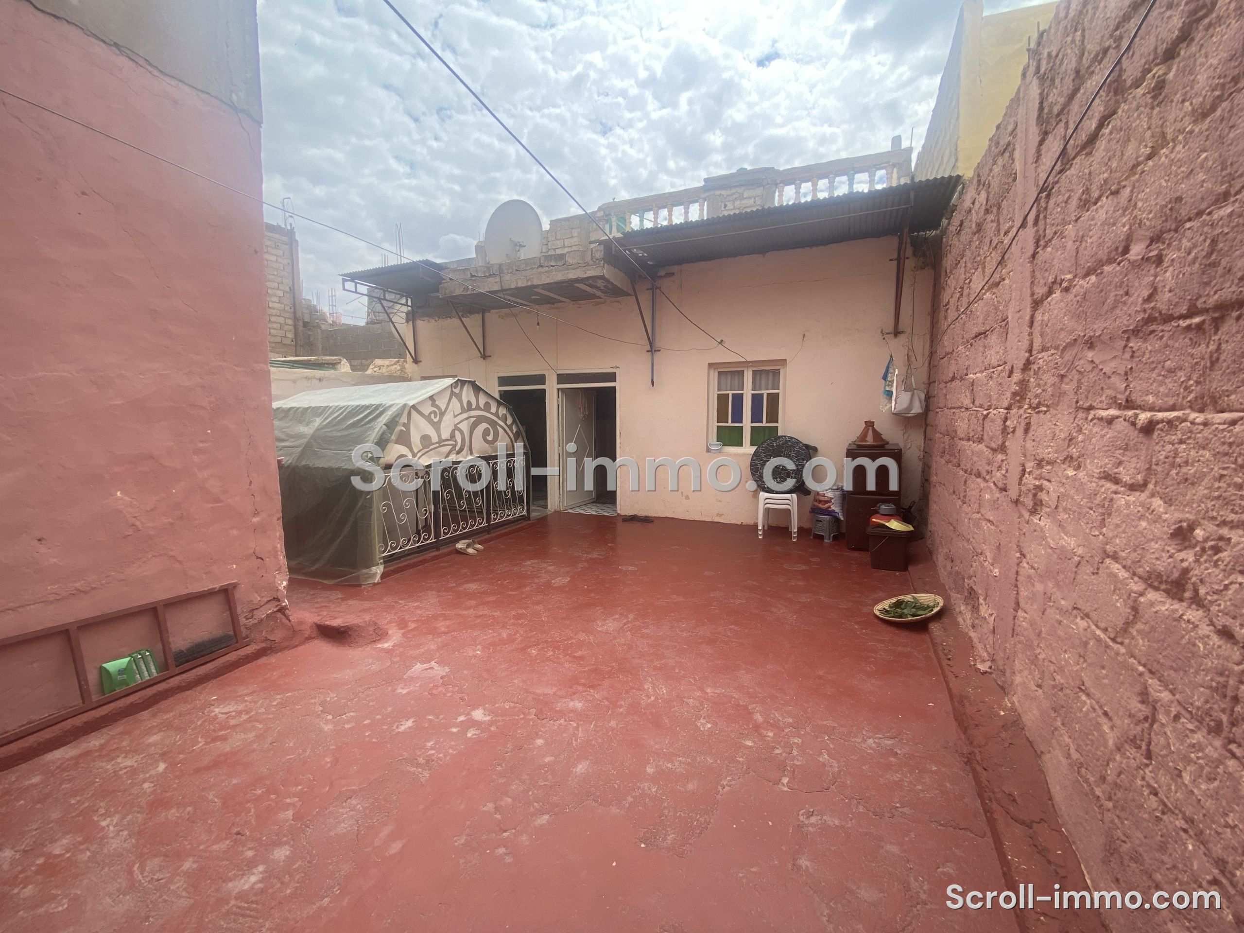Riad 90m2 à rénover à Bab Hmar