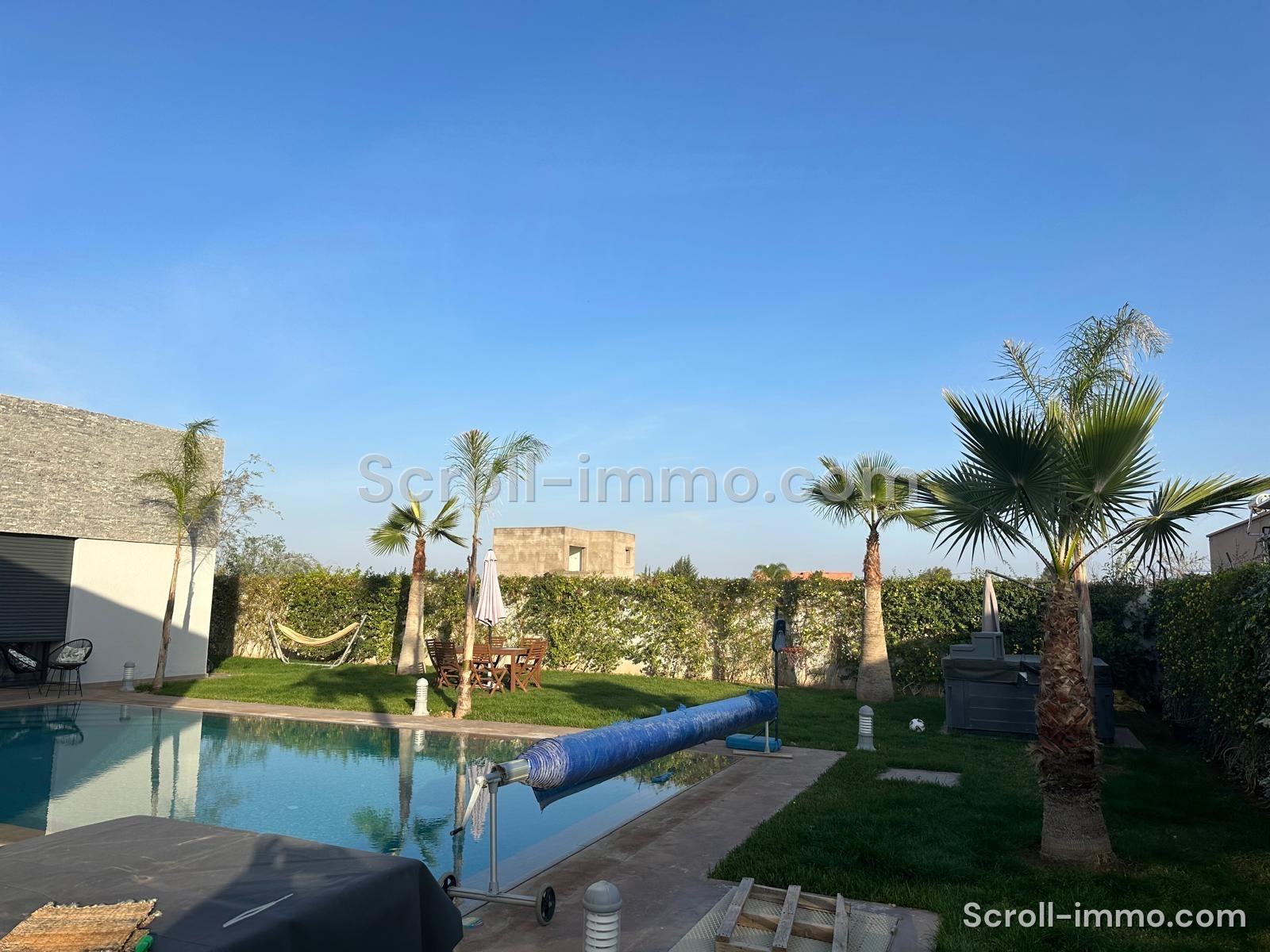 Villa 300m2- 15km Rte Ouarzazate