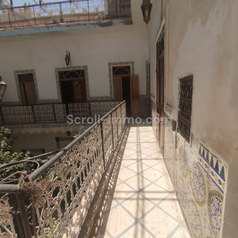 Riad 280m² Titré 8 chambres – Quartier Bahia