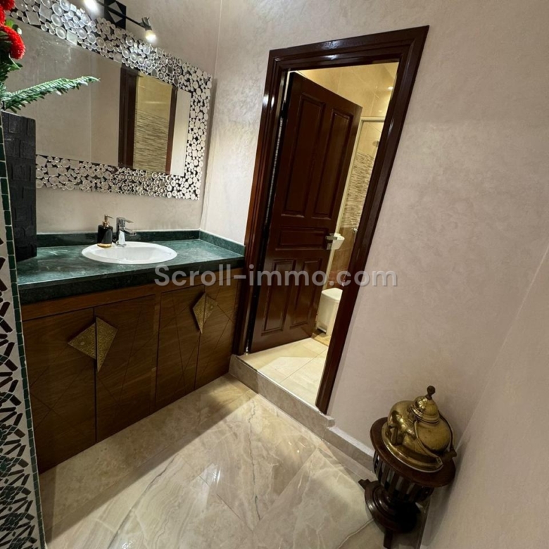 Appartement 138m² à Gueliz, titré meublé
