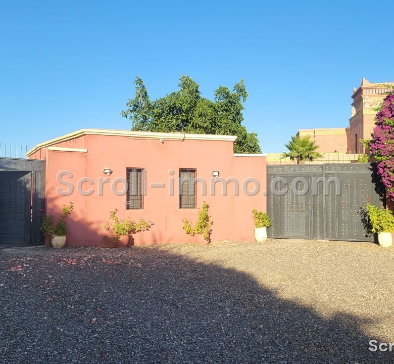 PALAIS & VILLAS – Route d’Amizmiz 17KM MARRAKECH – OPPORTUNITÉ HÔTELIÈRE